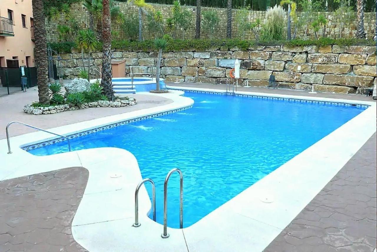 אסטפונה Elegant 2Br Apartment Puerto Banus Marbella Just 12 Minutes Away By G00Giemaps מראה חיצוני תמונה